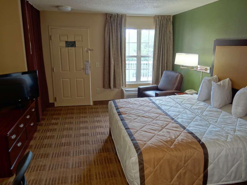Extended Stay America Select Suites - Columbia - Ft Jackson Номер фото