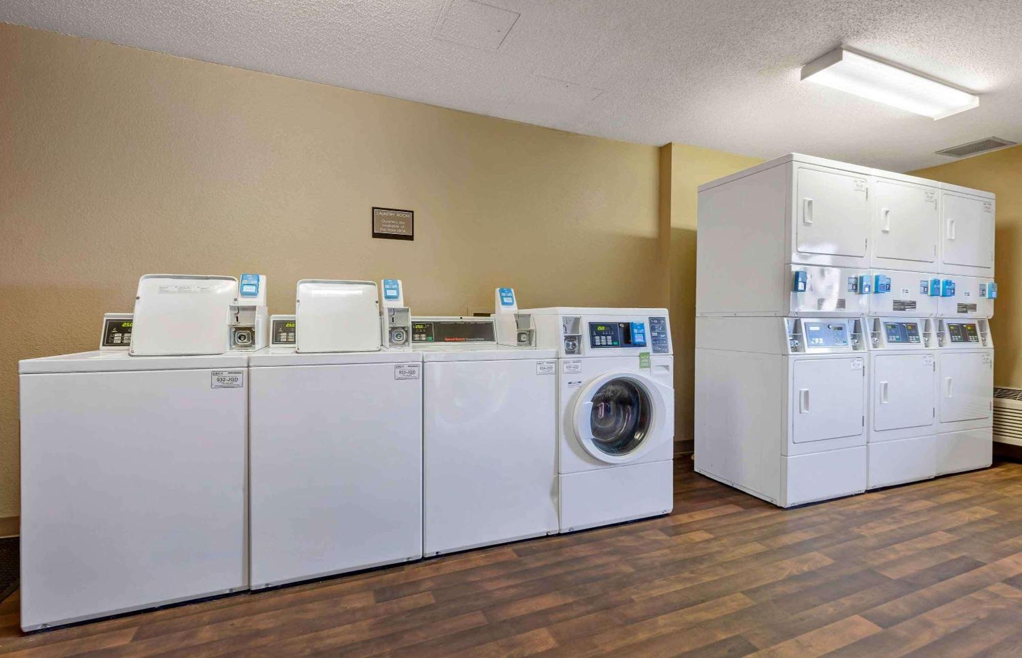 Extended Stay America Select Suites - Columbia - Ft Jackson Экстерьер фото