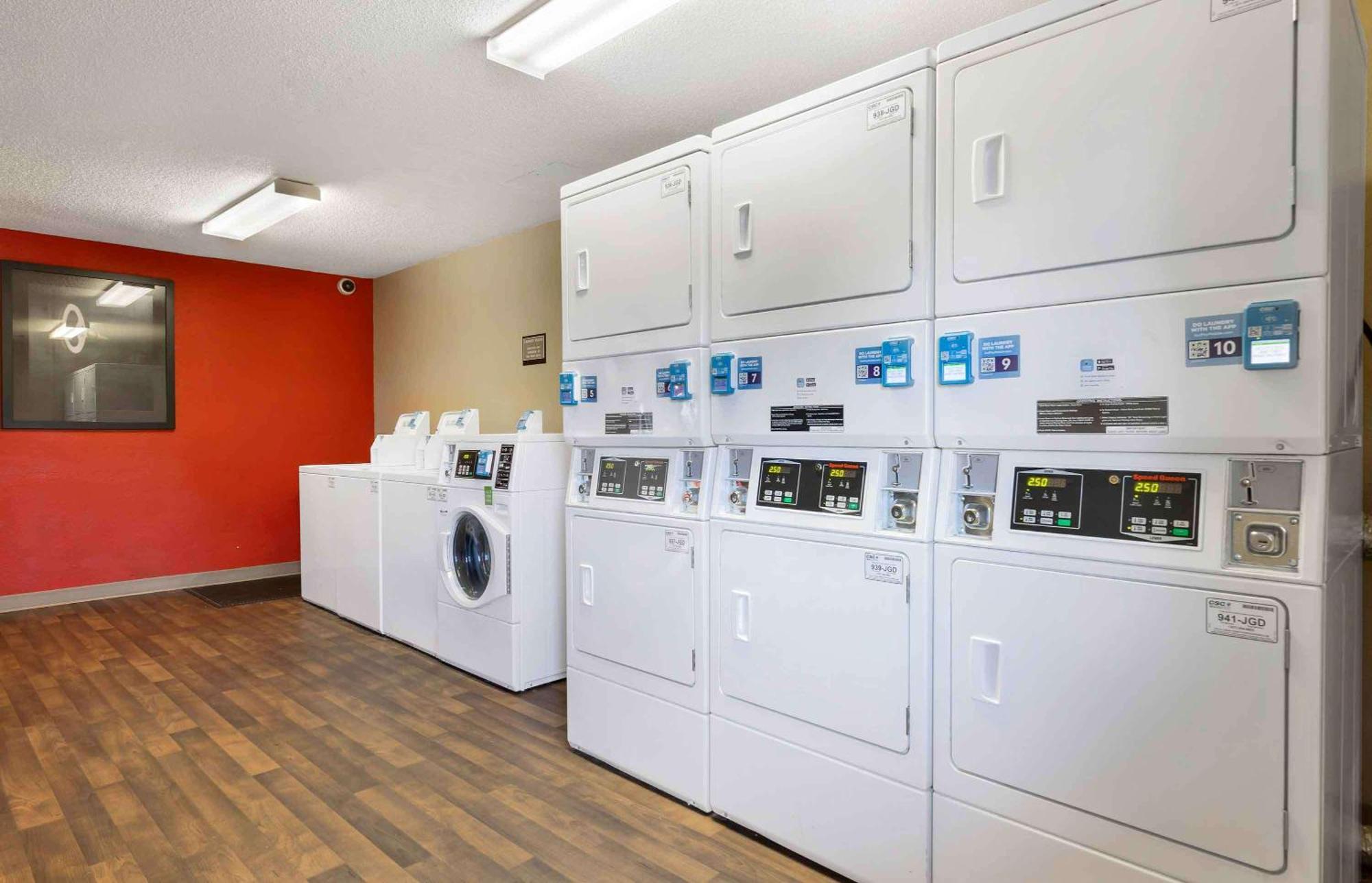 Extended Stay America Select Suites - Columbia - Ft Jackson Экстерьер фото