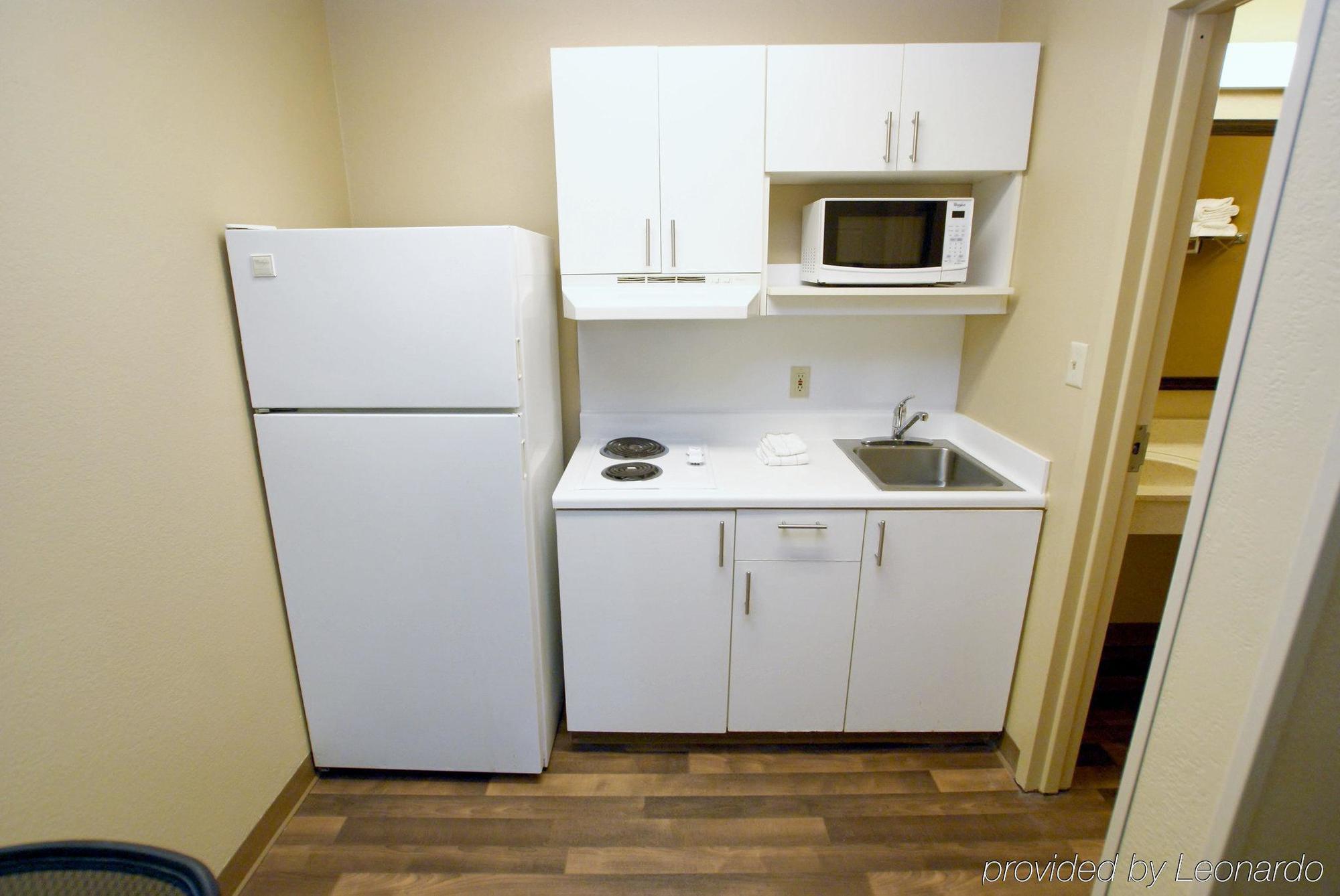 Extended Stay America Select Suites - Columbia - Ft Jackson Экстерьер фото