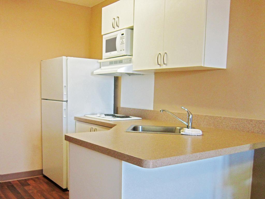 Extended Stay America Select Suites - Columbia - Ft Jackson Экстерьер фото
